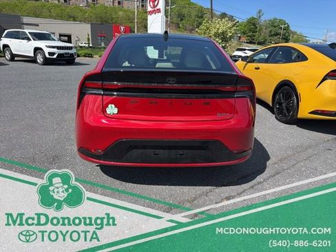 New 2026 Toyota Prius XLE image 7