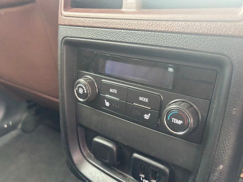 Used 2017 Buick Envision Essence image 29