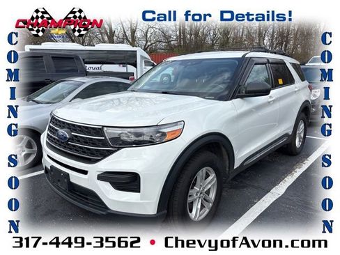 Used 2022 Ford Explorer XLT image 1