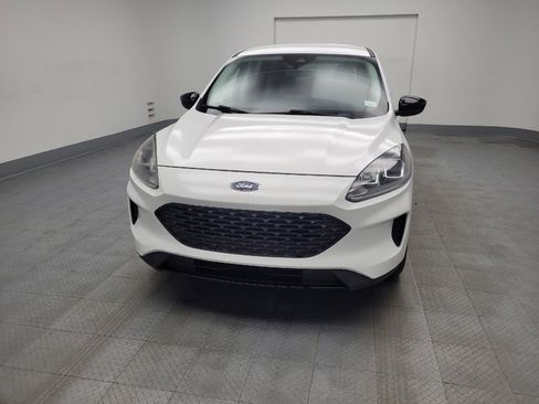 Used 2021 Ford Escape SE w/ SE Sport Appearance Package image 15