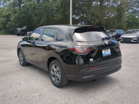 New 2026 Honda HR-V LX image 4