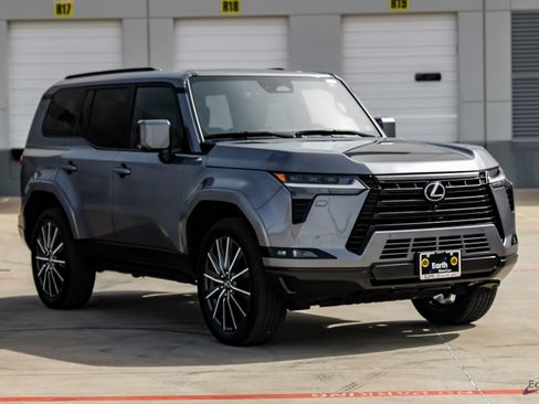 Used 2025 Lexus GX 550 w/ Accessory Package (Z1) image 20