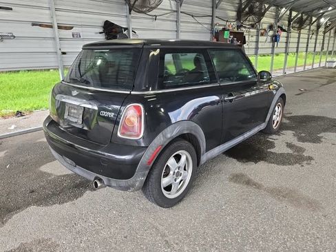Used 2010 MINI Cooper Hardtop FWD image 6