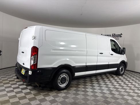 Used 2020 Ford Transit 250 Low Roof image 4