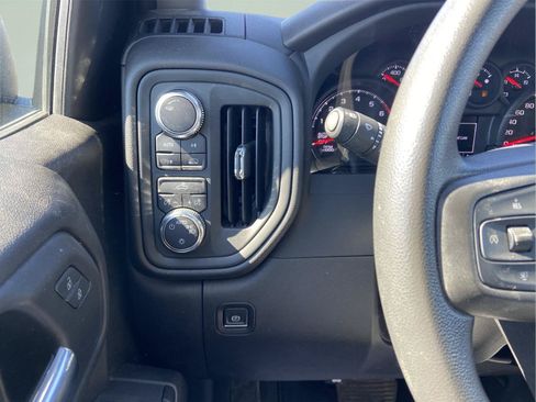 Used 2024 GMC Sierra 1500 Pro w/ Graphite Edition AWD/4WD image 18