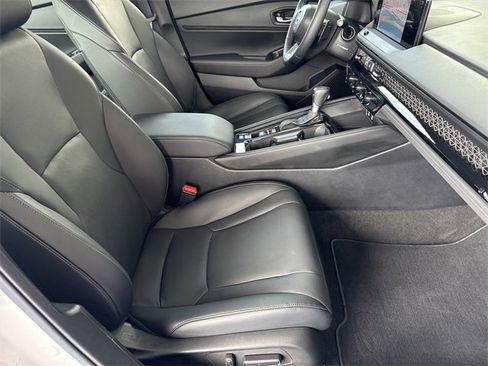 Certified 2025 Honda Accord Touring image 35
