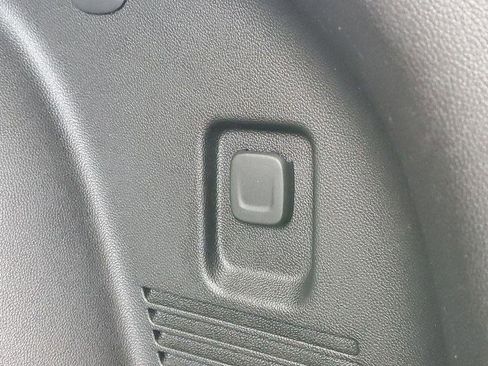 Certified 2024 Chevrolet Blazer LT w/ Sound & Technology Package image 35