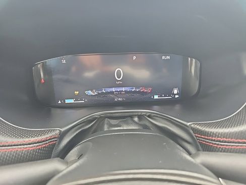 Used 2023 Jeep Compass Trailhawk w/ Trailhawk Elite Group image 33