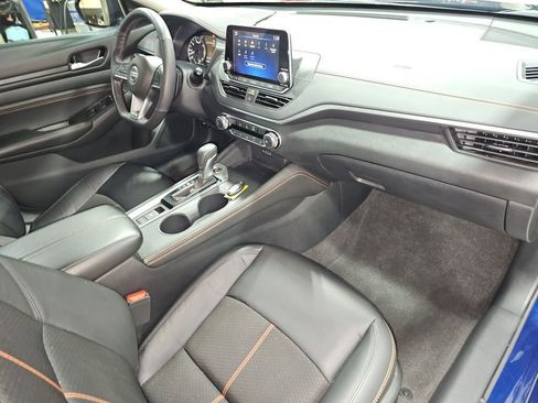 Used 2022 Nissan Altima 2.5 SR image 15