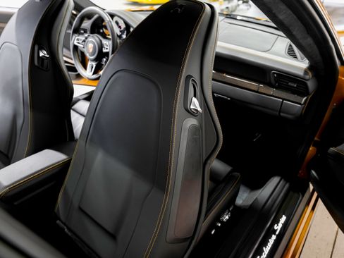 Used 2018 Porsche 911 Turbo S image 34