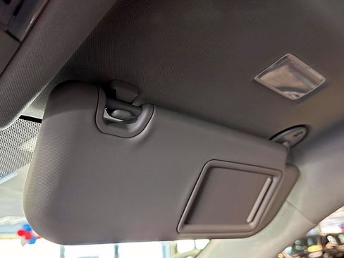 Used 2023 Toyota RAV4 LE AWD/4WD image 25