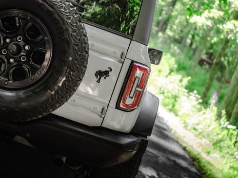 Used 2021 Ford Bronco First Edition AWD/4WD image 8
