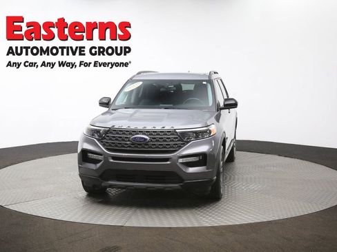 Used 2022 Ford Explorer XLT w/ Equipment Group 202A image 54