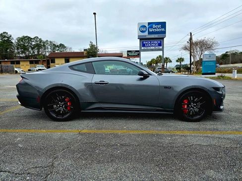 Certified 2025 Ford Mustang GT Premium image 5