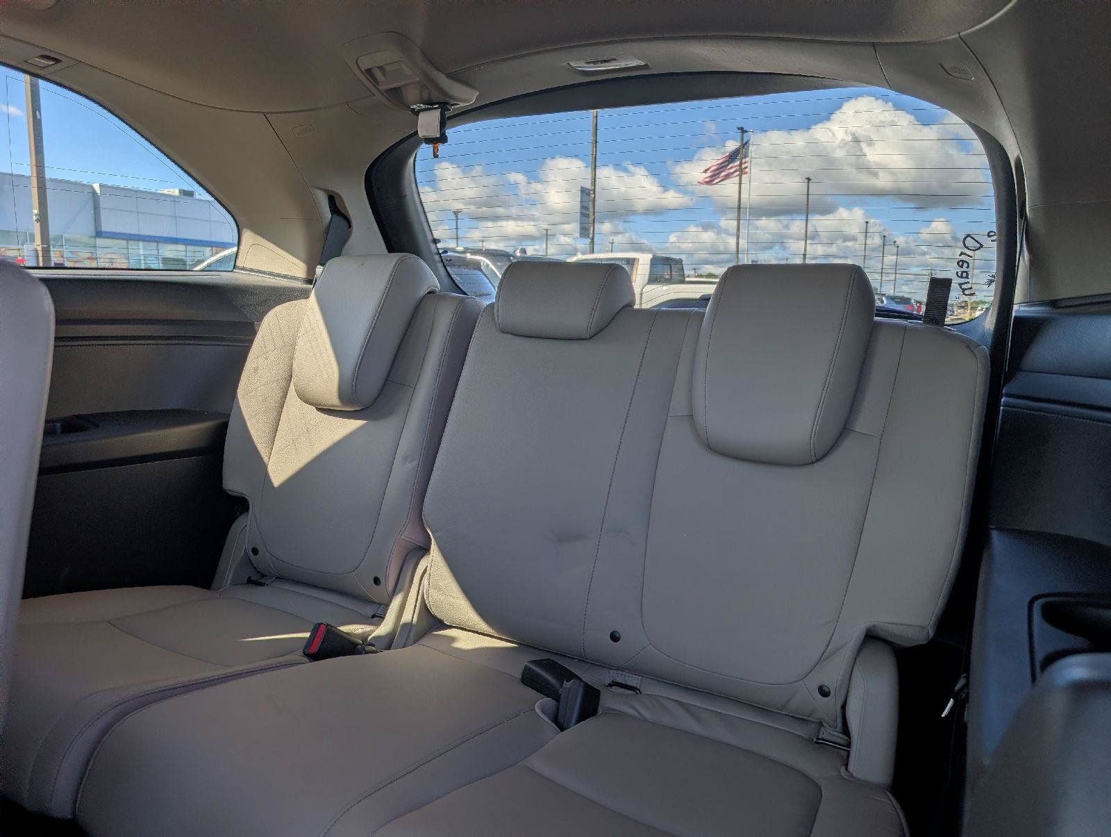 Used 2022 Honda Odyssey EX-L image 12