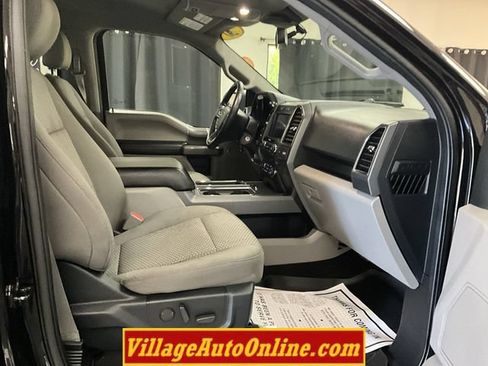 Used 2020 Ford F150 XLT w/ Equipment Group 302A Luxury AWD/4WD image 35