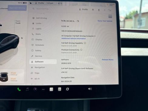 Used 2024 Tesla Model 3 Standard Range RWD image 32