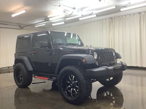 Used 2017 Jeep Wrangler Sport image 4