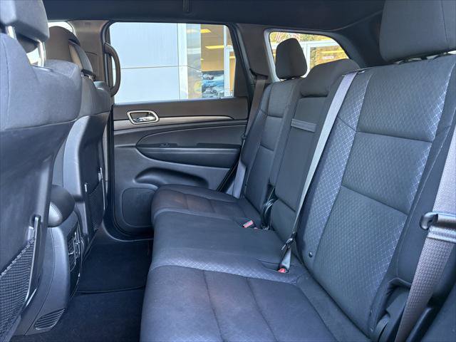 Certified 2020 Jeep Grand Cherokee Laredo AWD/4WD image 14