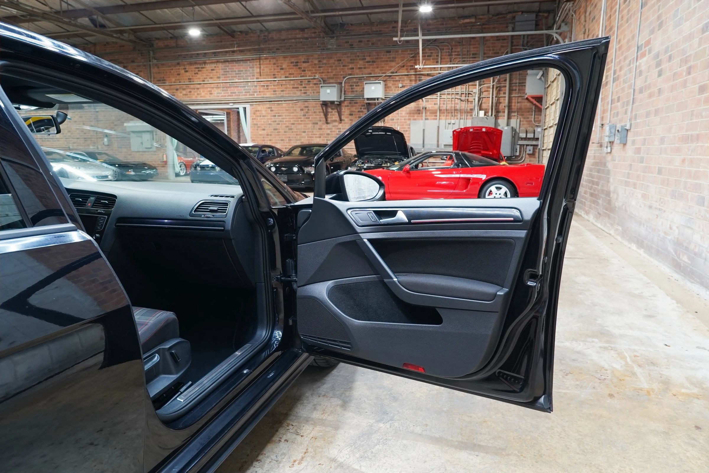 Used 2017 Volkswagen GTI S FWD image 47