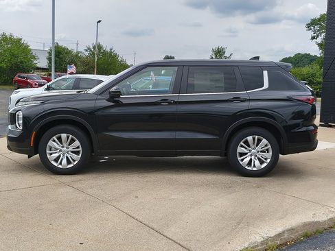 New 2026 Mitsubishi Outlander ES AWD/4WD image 19