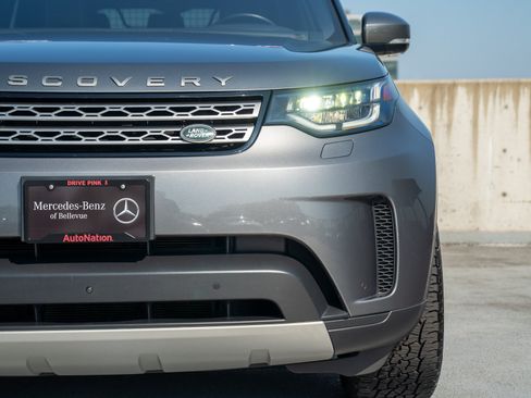 Used 2018 Land Rover Discovery HSE AWD/4WD image 7