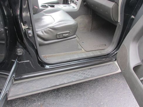 Used 2012 Nissan Pathfinder Silver w/ DVD Entertainment Pkg image 40