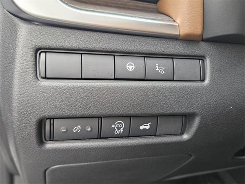 New 2026 Nissan Rogue Platinum image 26