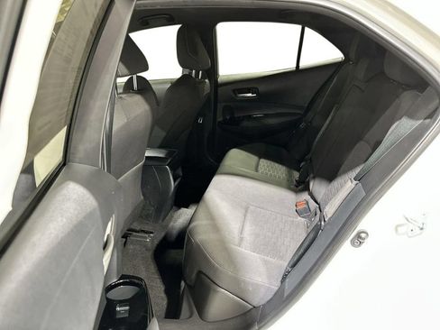 Used 2021 Toyota Corolla SE FWD image 24
