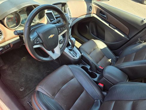Used 2015 Chevrolet Cruze LT image 10