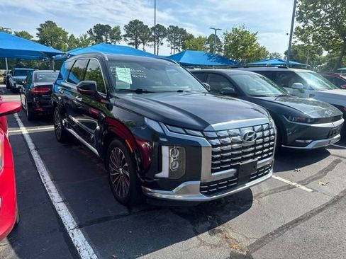 Used 2024 Hyundai Palisade Calligraphy AWD/4WD image 1