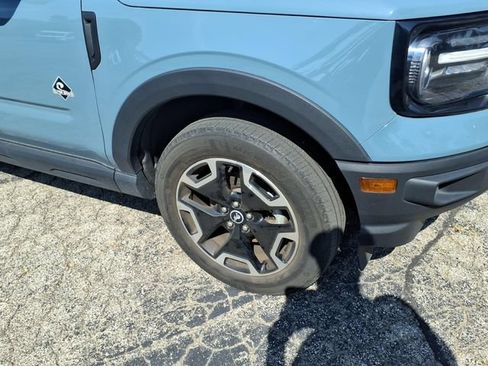 Used 2023 Ford Bronco Sport Outer Banks w/ Tech Package AWD/4WD image 4