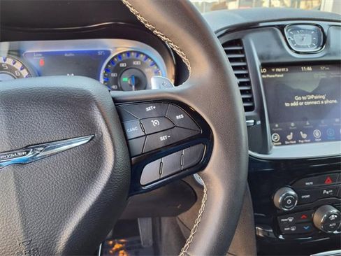 Used 2023 Chrysler 300 S image 18