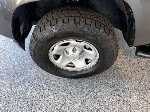 Used 2021 Toyota Tacoma SR image 12