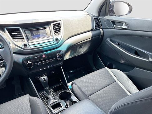 Used 2018 Hyundai Tucson SE AWD/4WD image 21