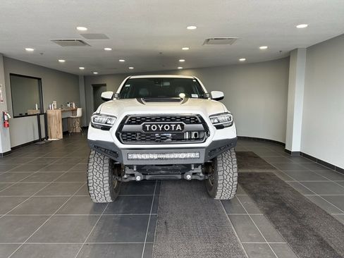 Used 2021 Toyota Tacoma TRD Pro image 2