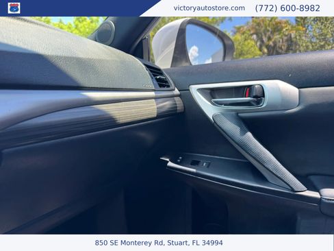 Used 2012 Lexus CT 200h Premium w/ Premium Audio Pkg (F Sport) FWD image 38