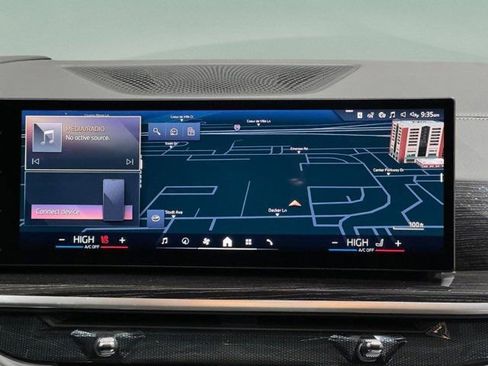 New 2026 BMW X5 xDrive40i w/ M Sport Package image 16