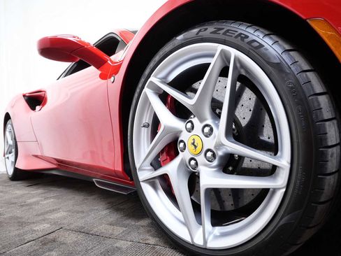 Certified 2020 Ferrari F8 Tributo image 11