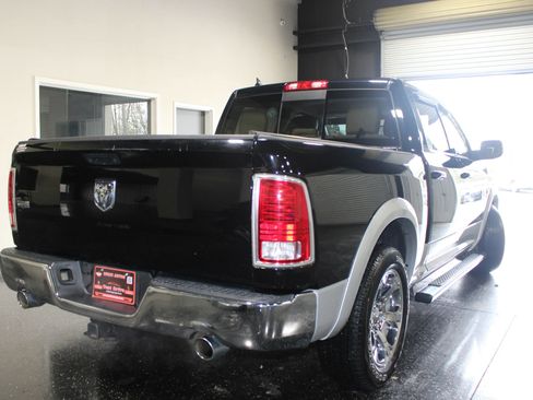 Used 2013 RAM 1500 Laramie image 2