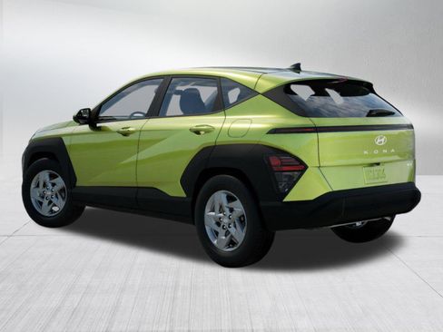 New 2026 Hyundai Kona SE image 5