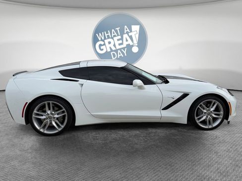 Used 2019 Chevrolet Corvette Stingray Coupe w/ Battery Protection Package image 2