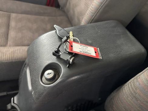 Used 2005 Jeep Wrangler Unlimited image 28