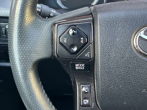 Used 2021 Toyota 4Runner TRD Off-Road Premium w/ Moonroof Package image 32