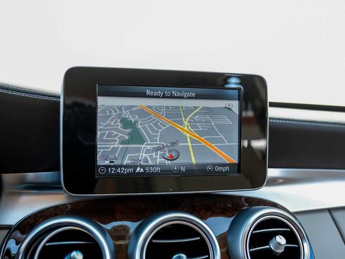 Used 2016 Mercedes-Benz C 300 4MATIC Sedan image 21