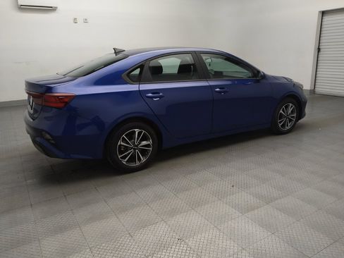 Used 2023 Kia Forte LXS FWD image 10
