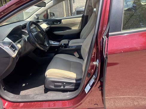 Used 2018 Honda Clarity Touring image 10