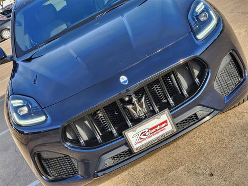 Used 2023 Maserati Grecale Modena image 14