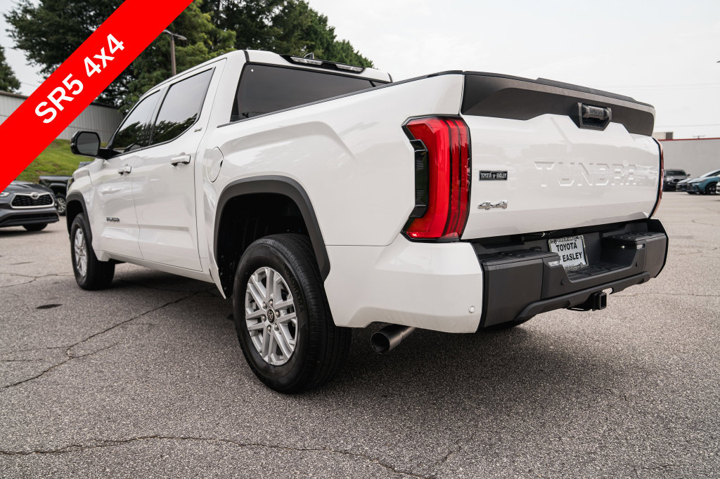 Used 2023 Toyota Tundra SR5 w/ SR5 Premium Package AWD/4WD image 5