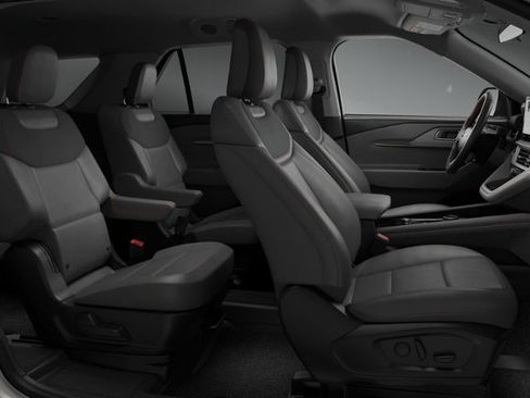 New 2026 Ford Explorer Active w/ Active Comfort Package AWD/4WD image 6